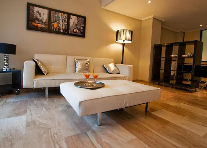 Aparthotel Los Girasoles